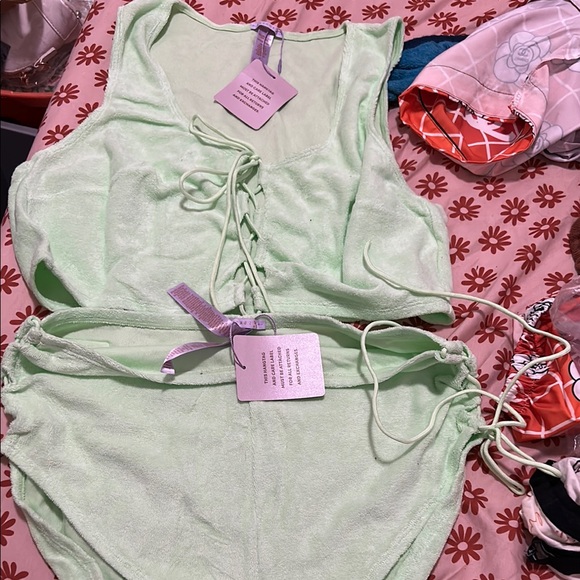 Savage X Fenty Light Green Lace-Up Pajama Top and Bottoms - Picture 11 of 12